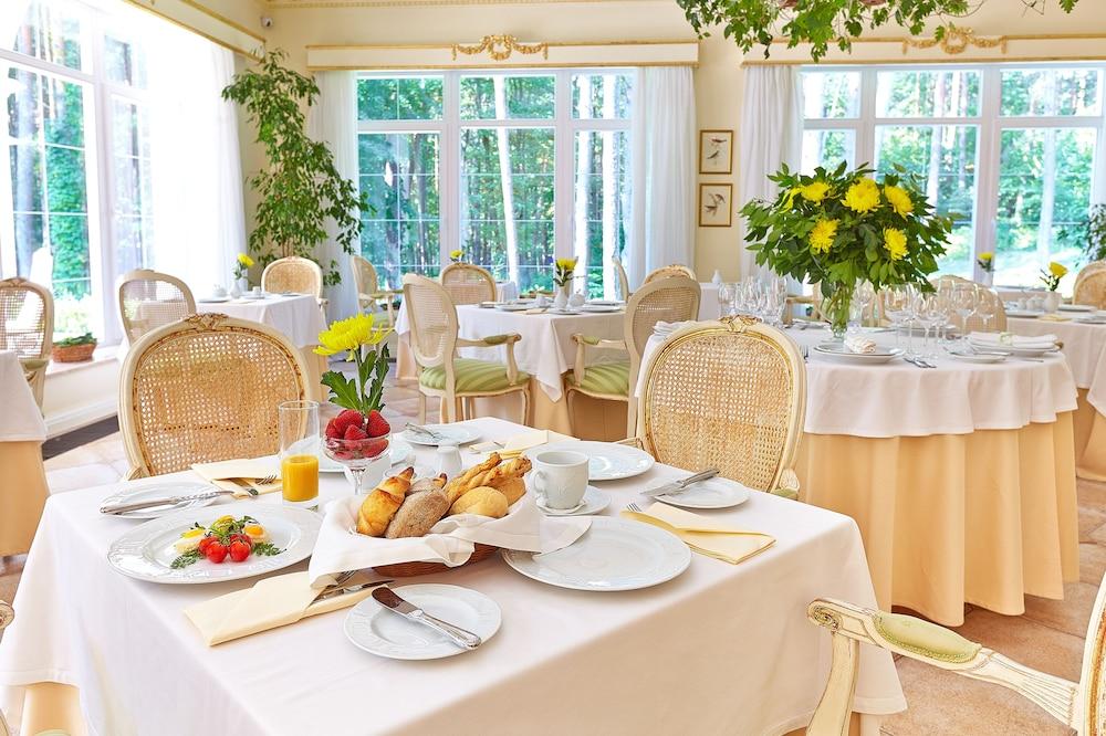 Kronon Park Hotel Grodno Exterior foto