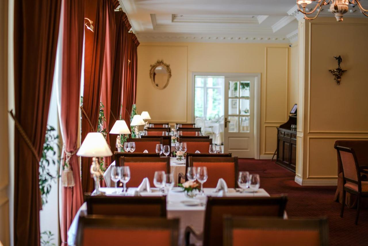 Kronon Park Hotel Grodno Exterior foto